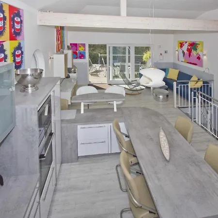 Bella-casa-haus-lee גוהרן