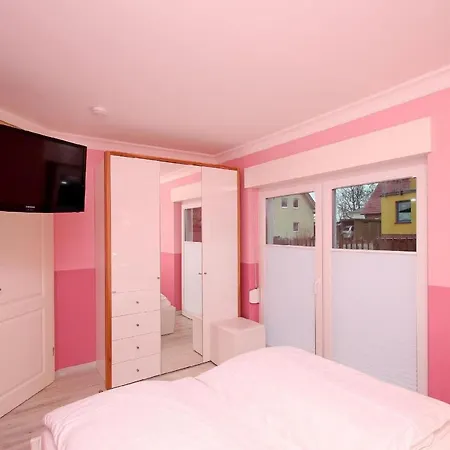 Bella-casa-haus-lee